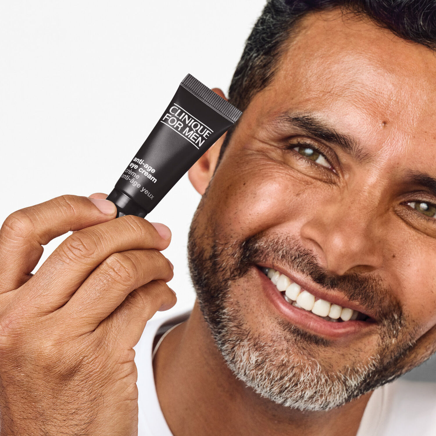 Clinique Men Age Defense Eye Cream elegant packaging - thumbnail 4