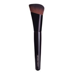 Real Flawless Foundation Brush