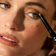 Surprise For Eyes Craker Duo Long Wear Cream Shadow Sticks-set in de kleuren Bellini en Taupe