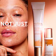 Skin Illusion Tinted Moisturizer SPF25 - Cr&egrave;me teint&eacute;e booster d'&eacute;clat Clarins