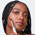 High Impact&trade; Zestaw: tusz do rzes Volume Total 10 ml + pomadka Almost Lipstick&trade; Black Honey 1,2 g + zelowy eyeliner Intense Black