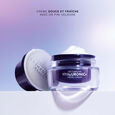 Intensive Hyaluronic + Zestaw: Krem wygladzajacy przeciwzmarszczkowy 50 ml + Serum pod oczy przeciwzmarszczkowe o dzialaniu odswiezajacym 15 ml
