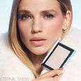 Light Reflecting&trade; Prismatic Powder Compact Highlighter Powder