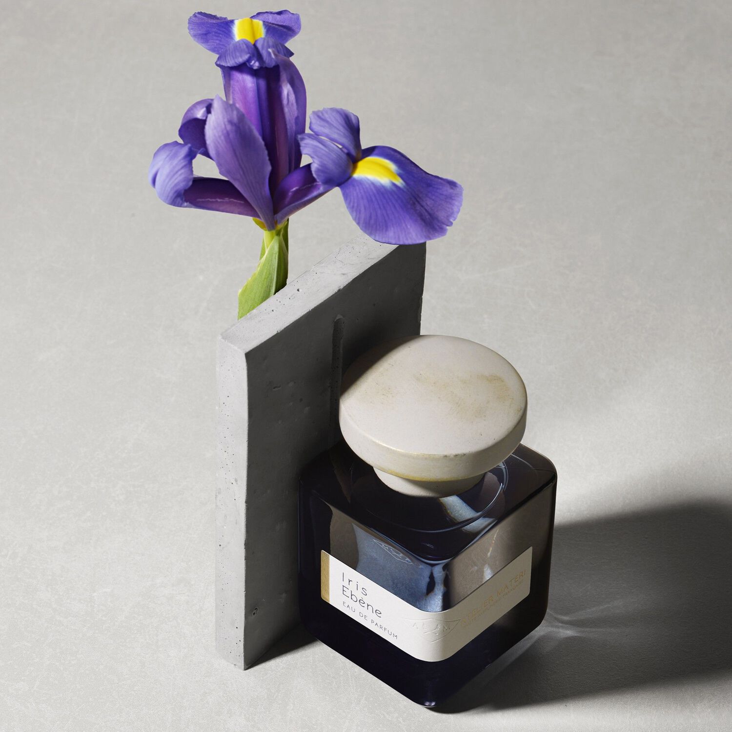 Iris Ebène, Eau de Parfum 100 ml - Atelier Materi | MyOrigines Produit