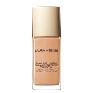 Flawless Lumi&egrave;re Foundation