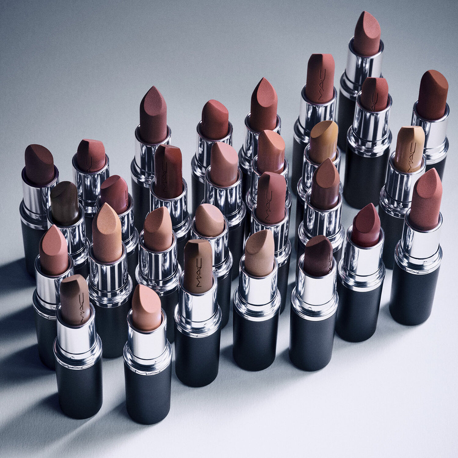 Lustreglass Lipstick, Glossy Lipstick MAC MyOrigines Produit