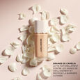 Real Flawless Foundation Laura Mercier