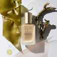 Mini Double Wear Base de maquillaje de larga duraci&oacute;n que no se transfiere, SPF 10, 15 ml
