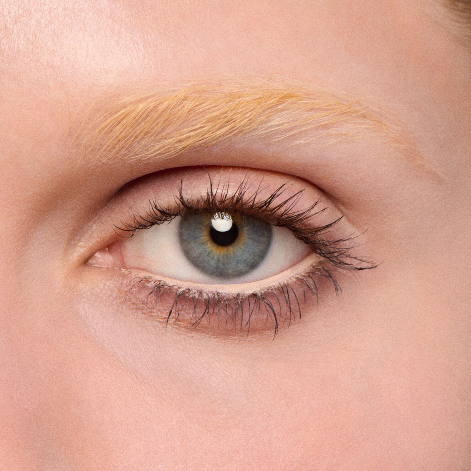 Kajal Excess, Ultra-Creamy Long-Wearing Eyeliner - MAC | MyOrigines Produit