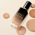 S&eacute;rum Silk Foundation Fond de Teint R&eacute;v&eacute;lateur d'&Eacute;clat