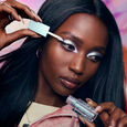 Volume Up Shimmer Shock Iriserende vloeibare oogschaduw 3,5 ml