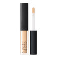 Mini Radiant Creamy Concealer Corrector multiusos con acabado luminoso y larga duraci&oacute;n, 1,4 ml
