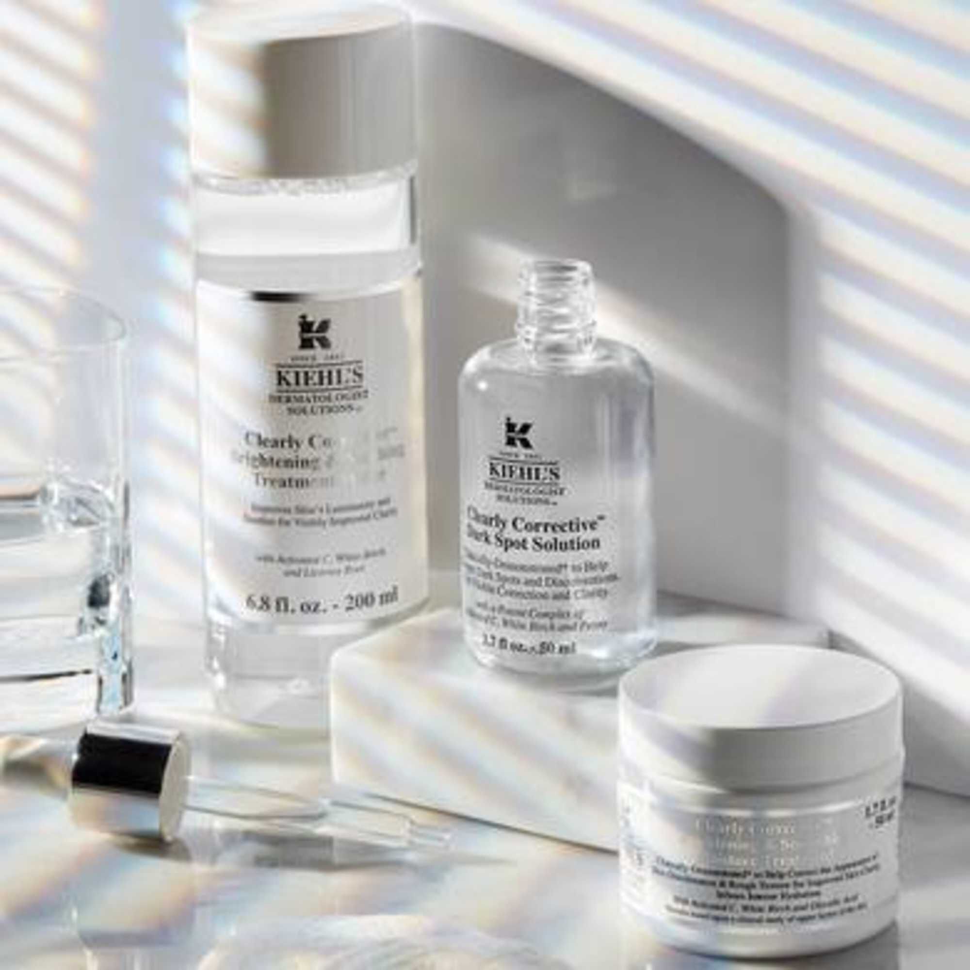 Clearly Corrective™ Dark Spot Solution, Unifying serum that