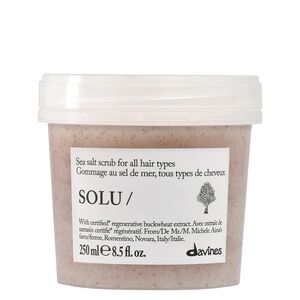 SOLU Sea Salt Scrub