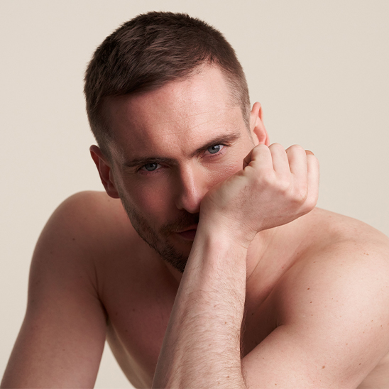 image le viril dominant et sûr de lui