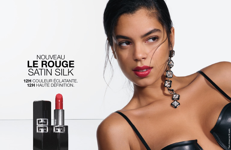 banner Le Rouge Satin Silk