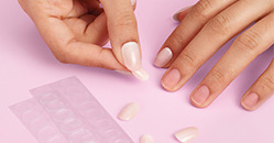 faux ongles