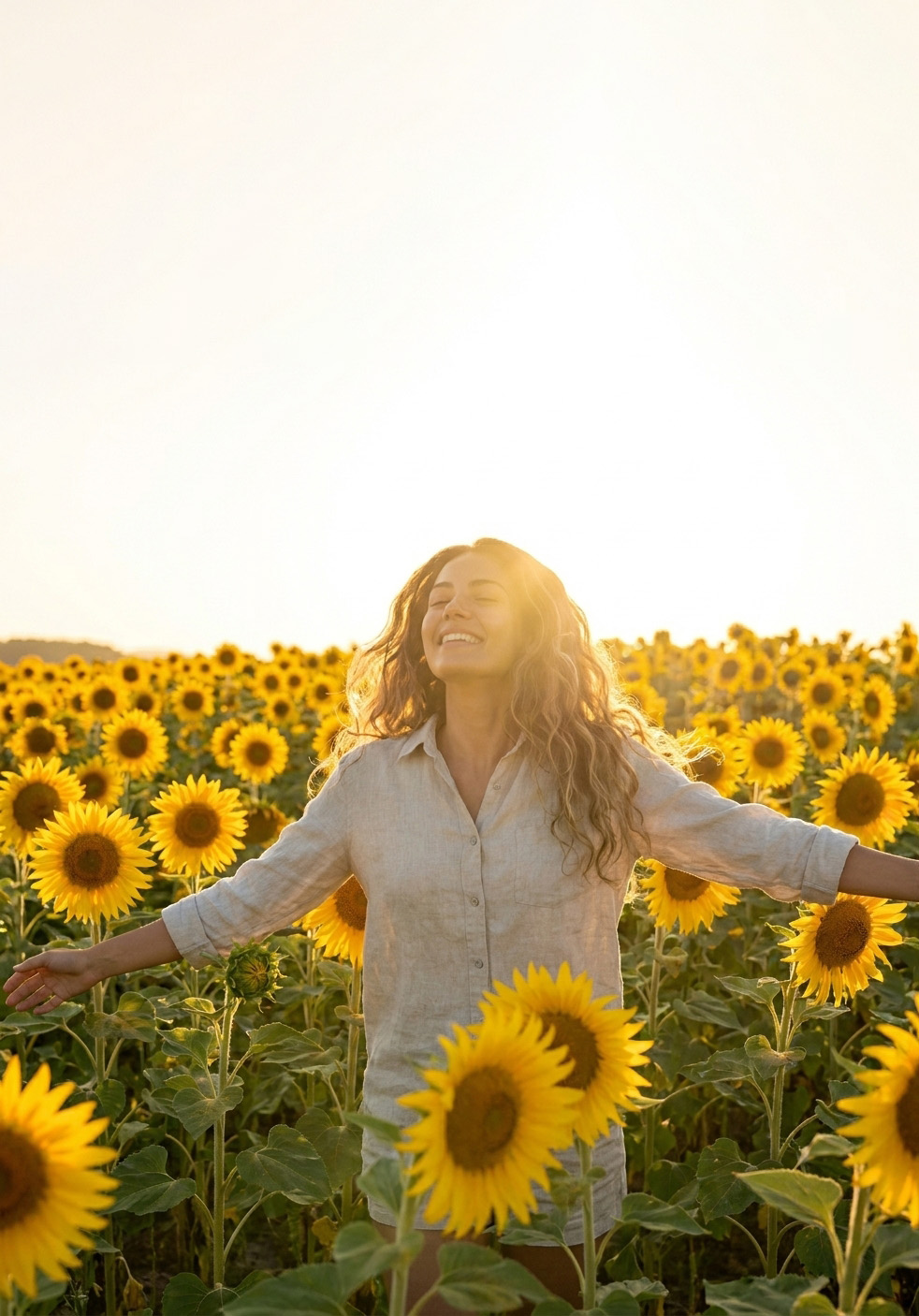 femme champ tournesols