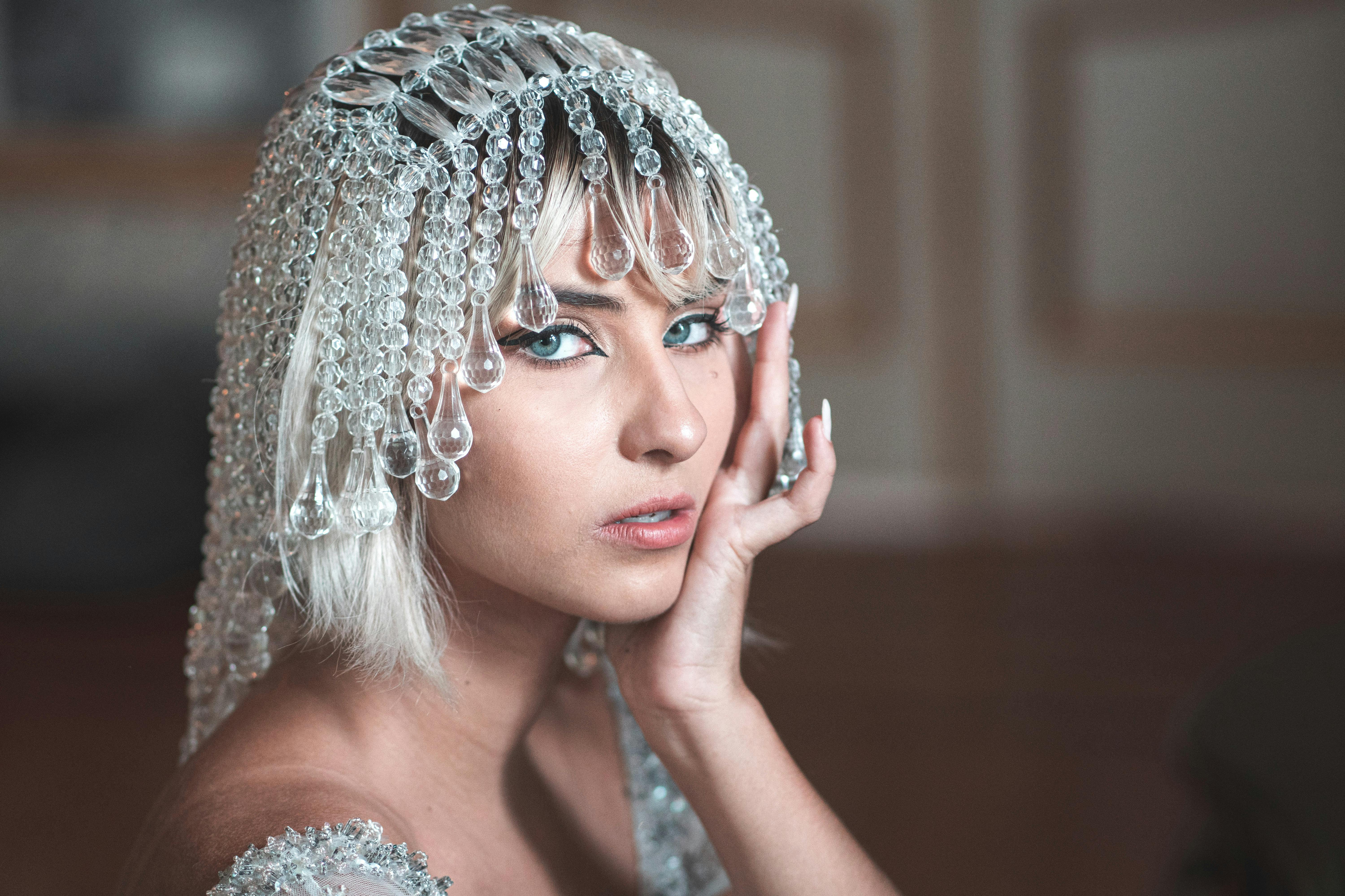 Guide spécial maquillage mariage yeux bleus